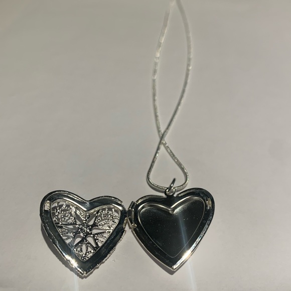 ❤️TRULY STUNNING 18” LOCK AND CHAIN IS MADE WITH AAA+ QUALITY TIBETAN SILVER❤️ - Picture 10 of 12